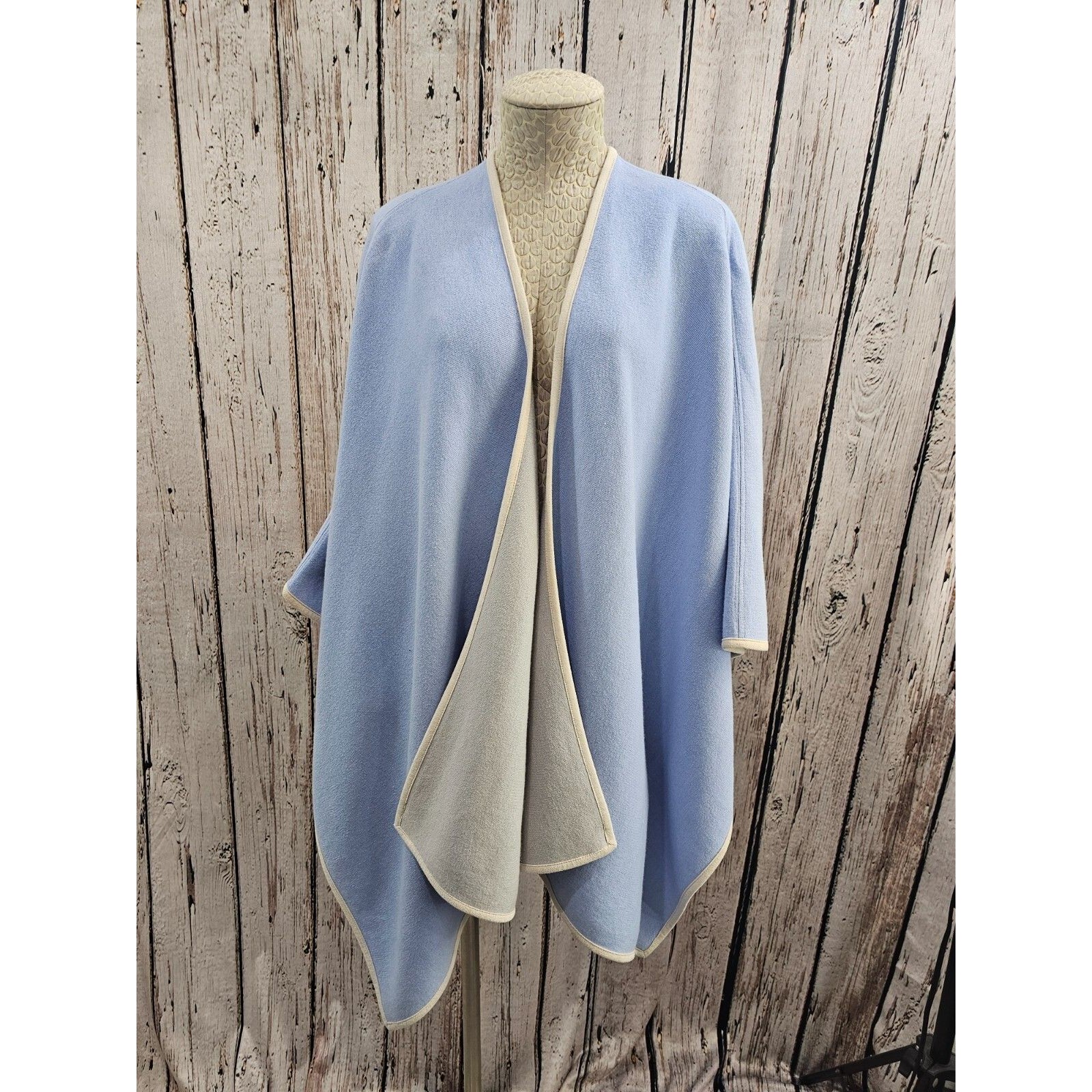 Tyler Boe Xs/S Double Sided Cape Light Blue & Ivory Poncho Wrap Sweater